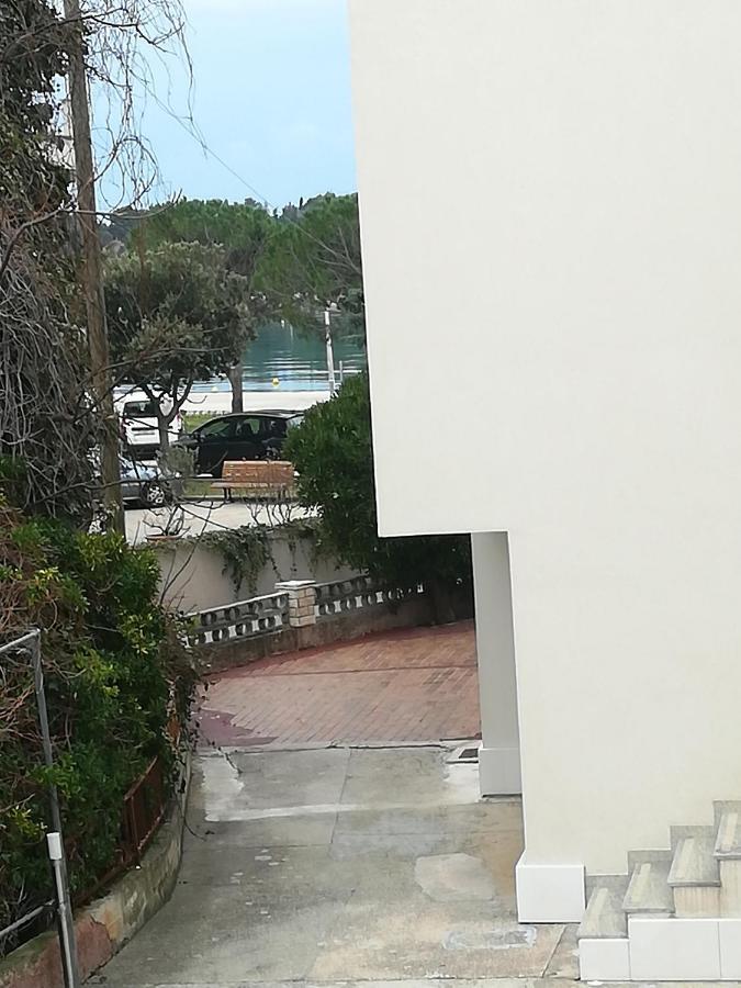 Apartments By The Sea Novalja, Pag - 17973 外观 照片